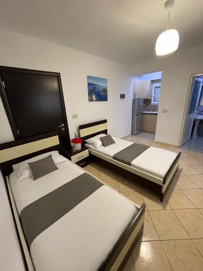 Guest house Guesthouse A&F Ksamil