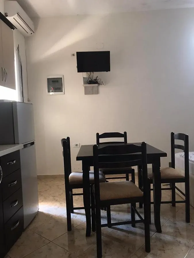 Guesthouse A&F Ksamil 0*,