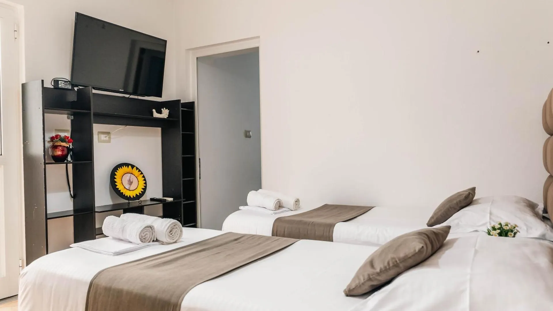 Guest house Guesthouse A&F Ksamil Albania